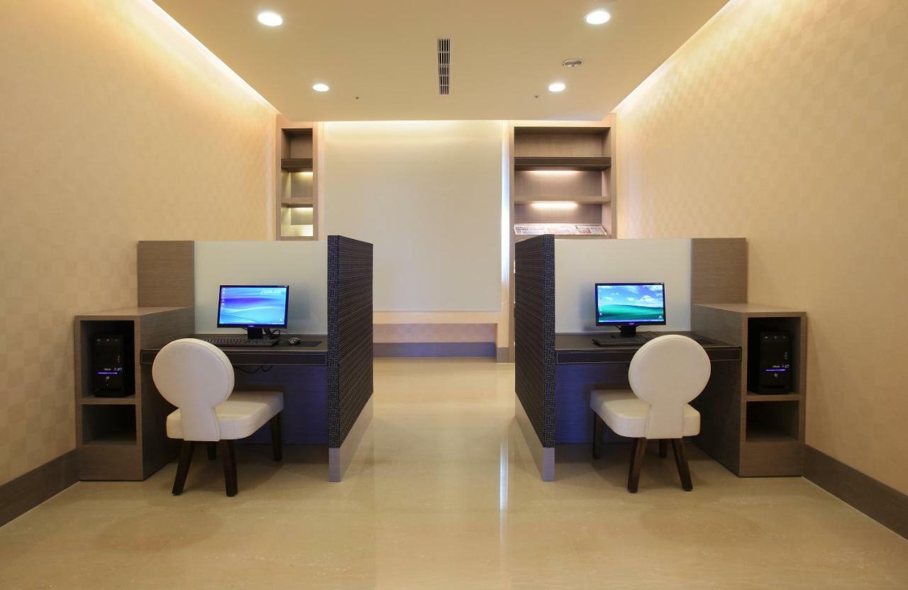Shinkansen Grand Hotel Тайчжун Екстер'єр фото